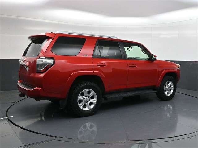 2014 Toyota 4Runner SR5 photo 4