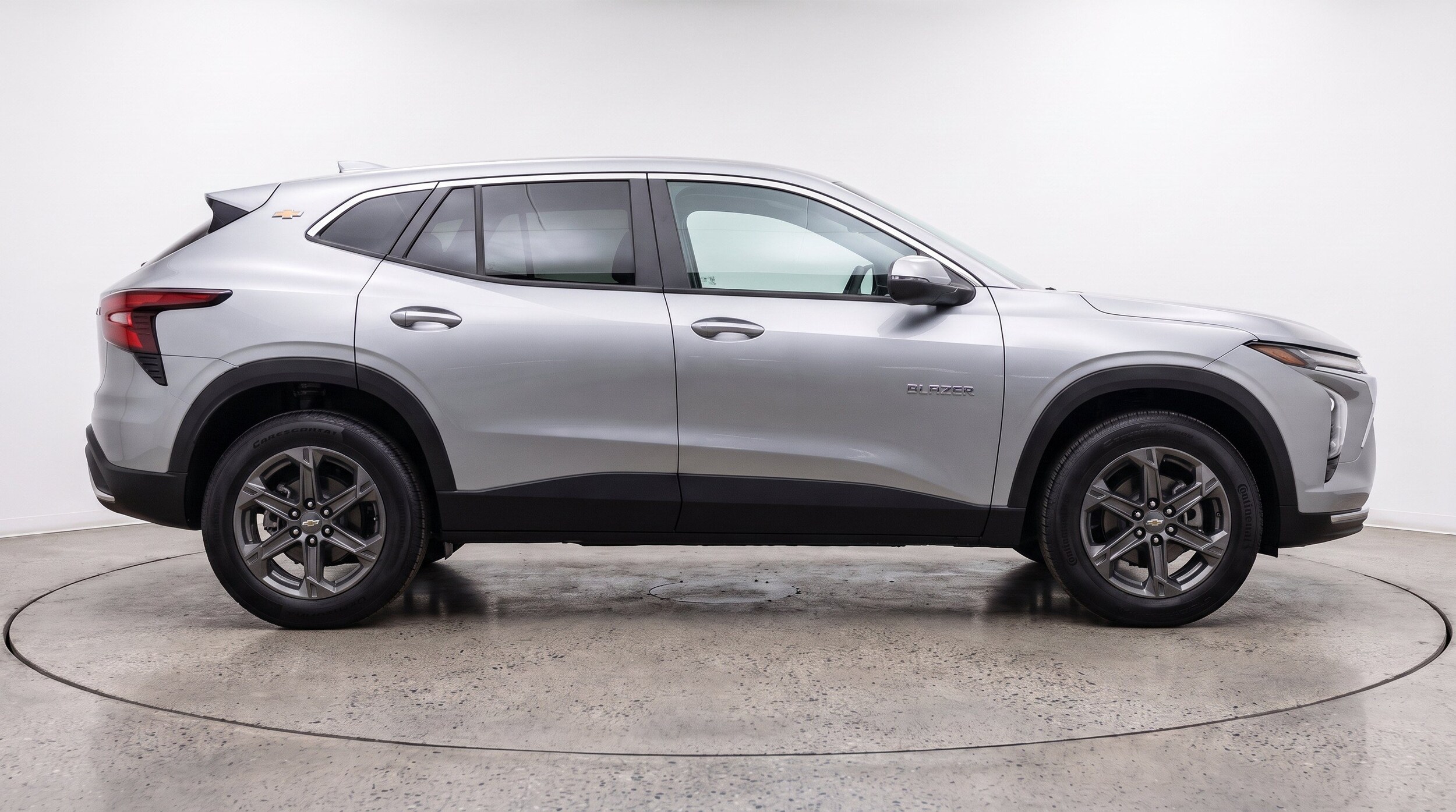Thumbnail: 2025 Chevrolet Blazer - 11