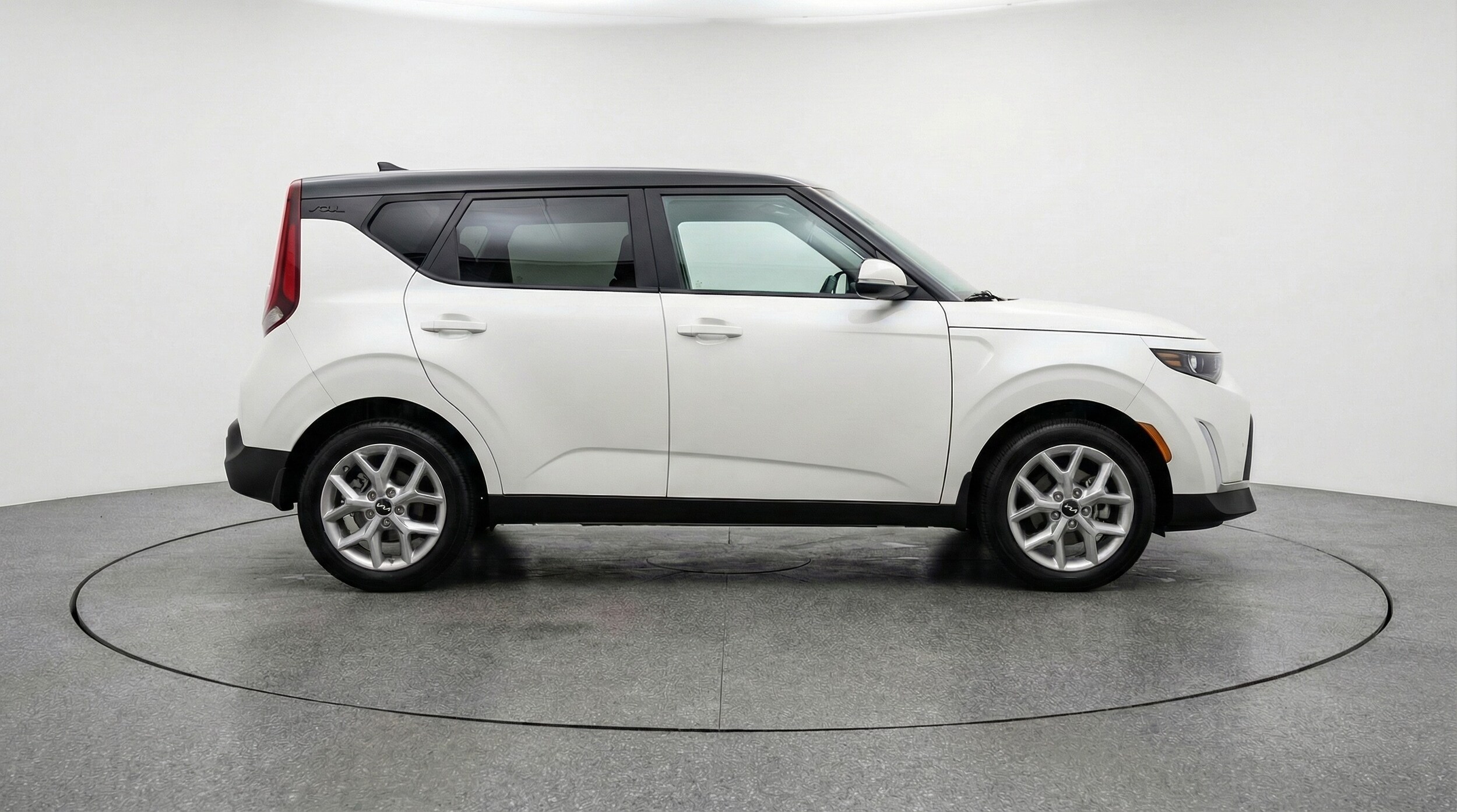 Thumbnail: 2025 Kia Soul - 8