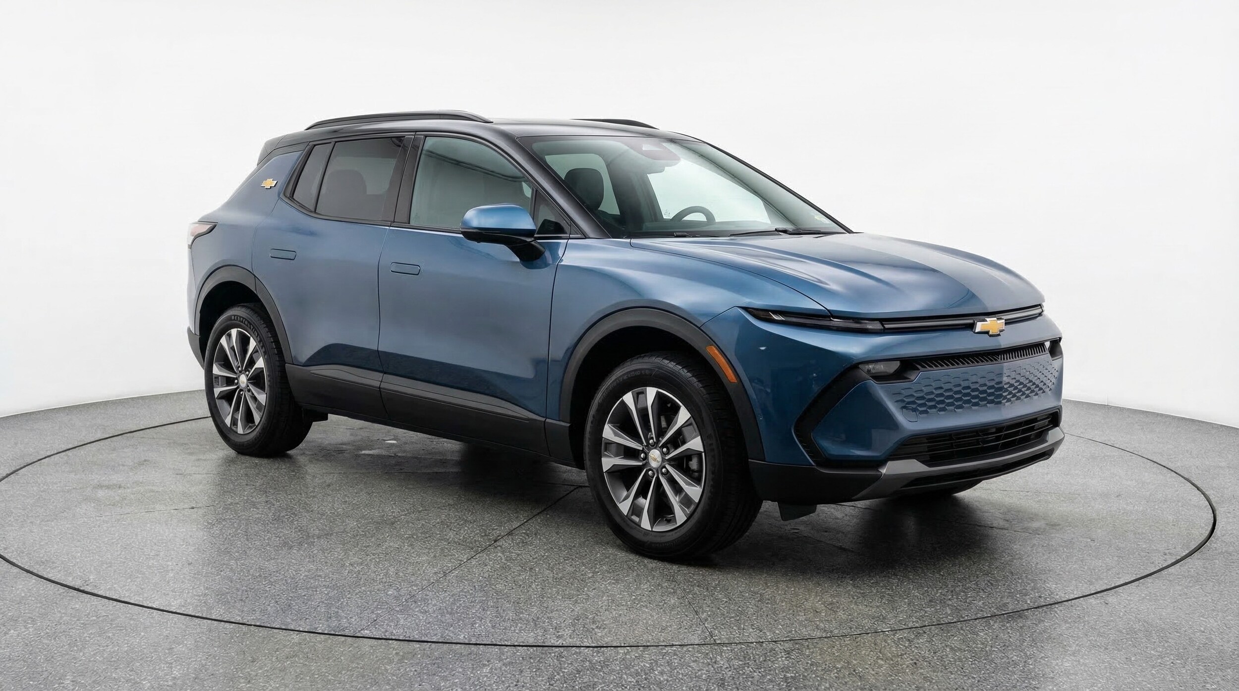 Thumbnail: 2025 Chevrolet Equinox - 1