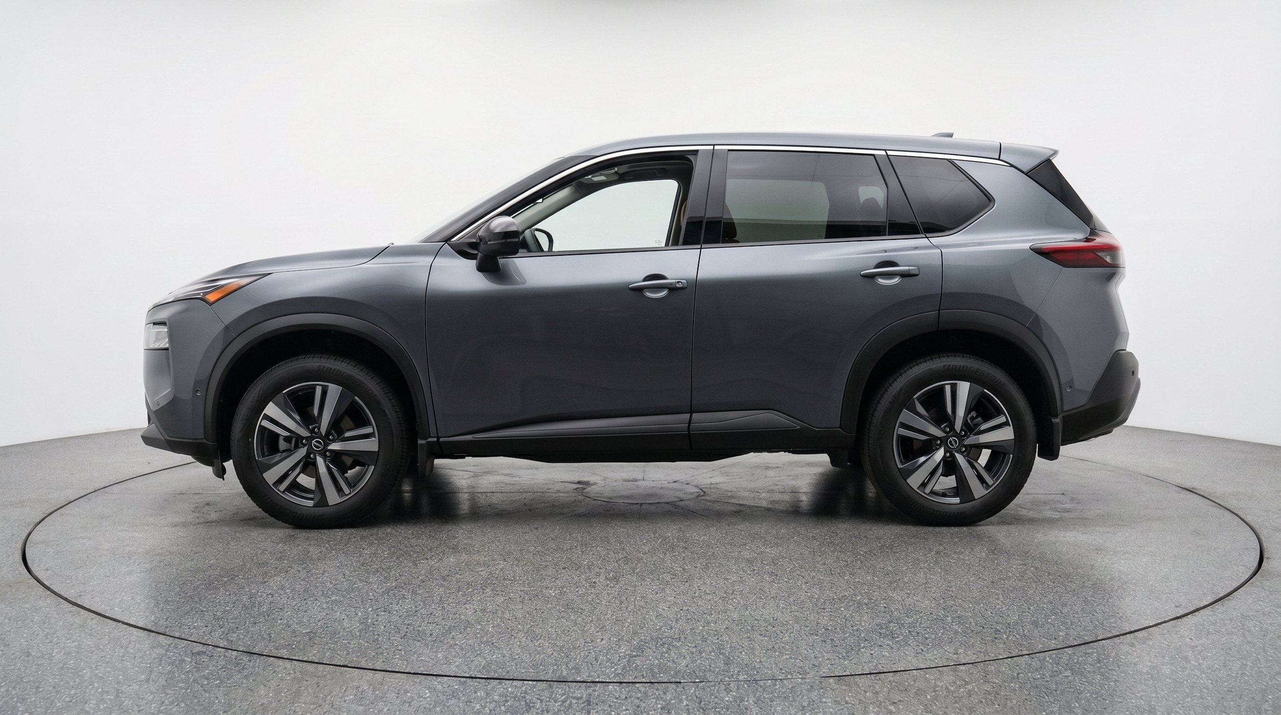 Thumbnail: 2026 Nissan Rogue - 5
