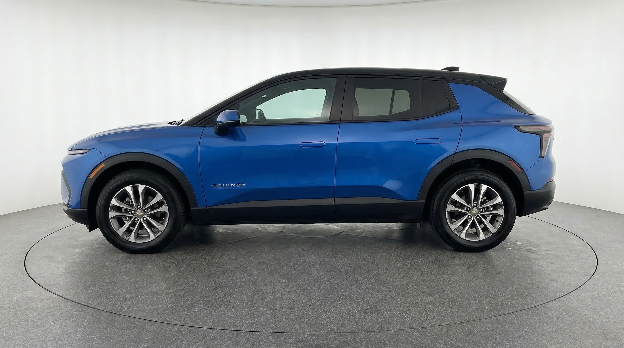 Thumbnail: 2025 Chevrolet Equinox - 4
