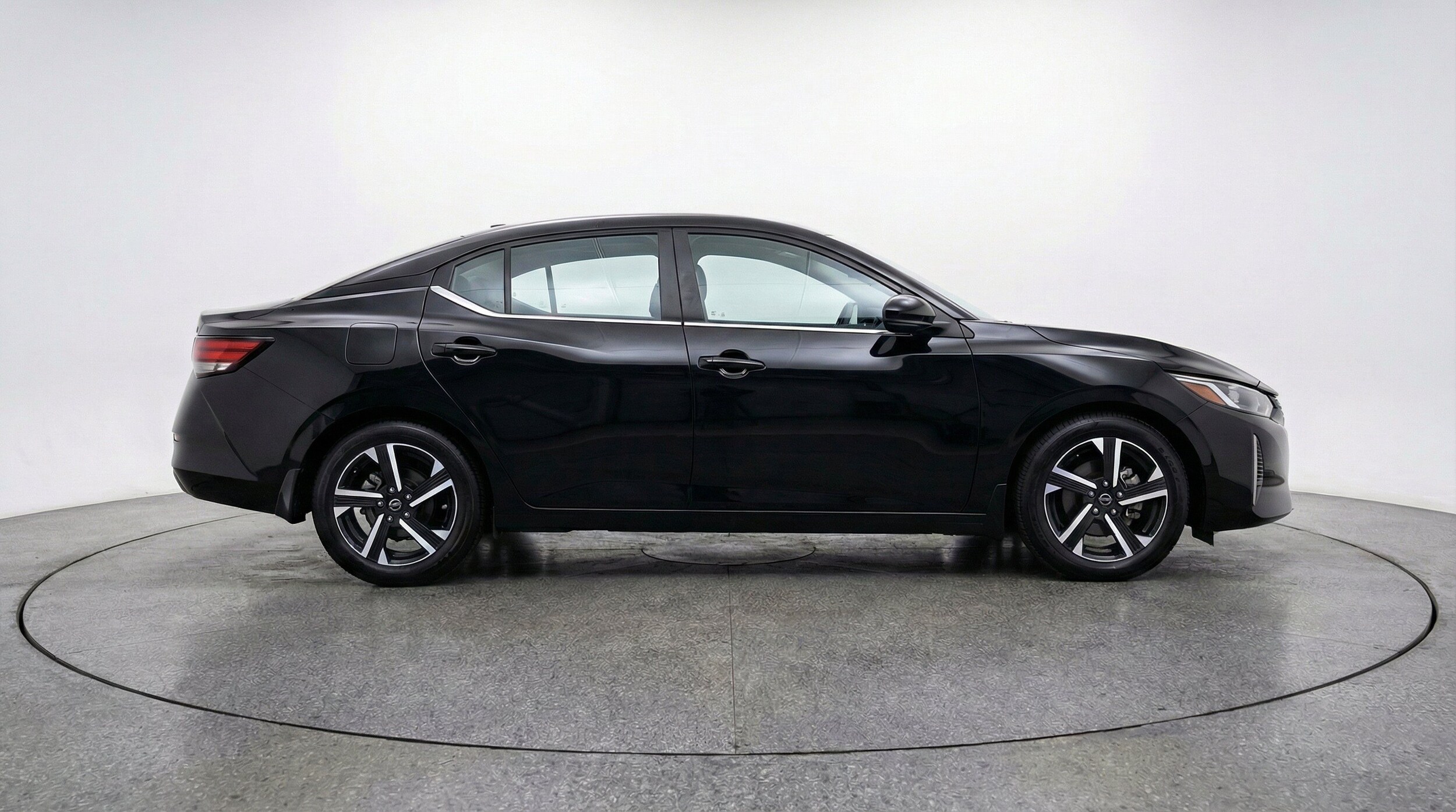 Thumbnail: 2025 Nissan Sentra - 11