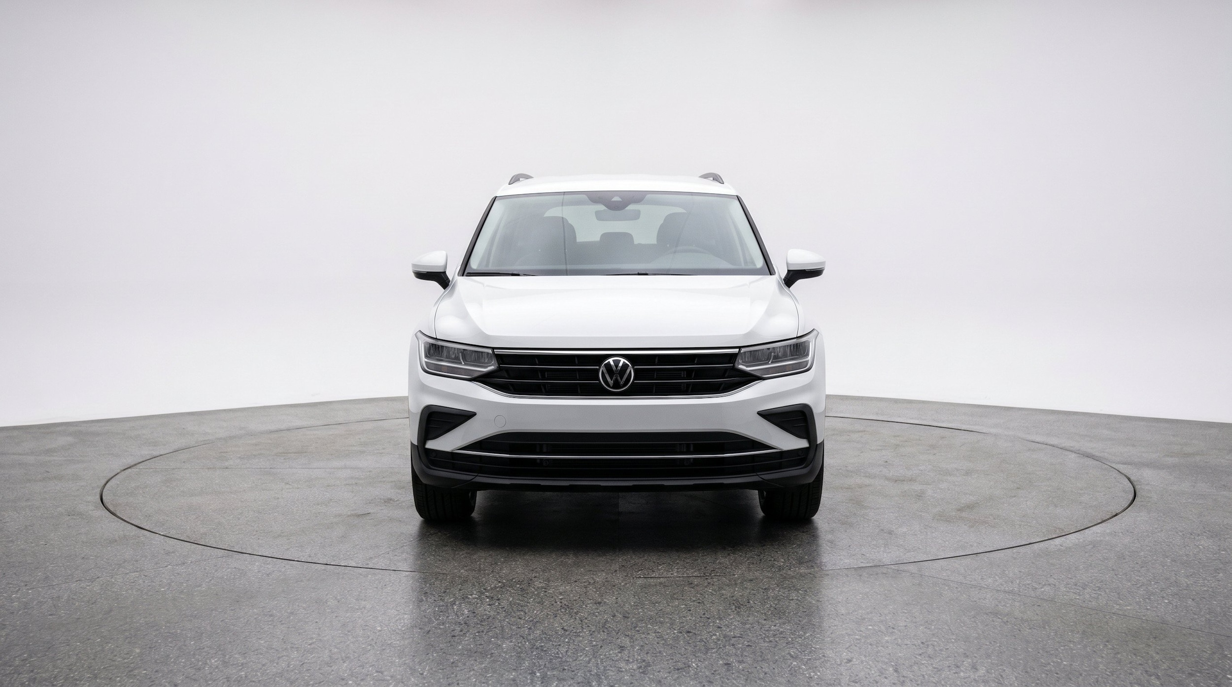 Thumbnail: 2026 Volkswagen Tiguan - 2
