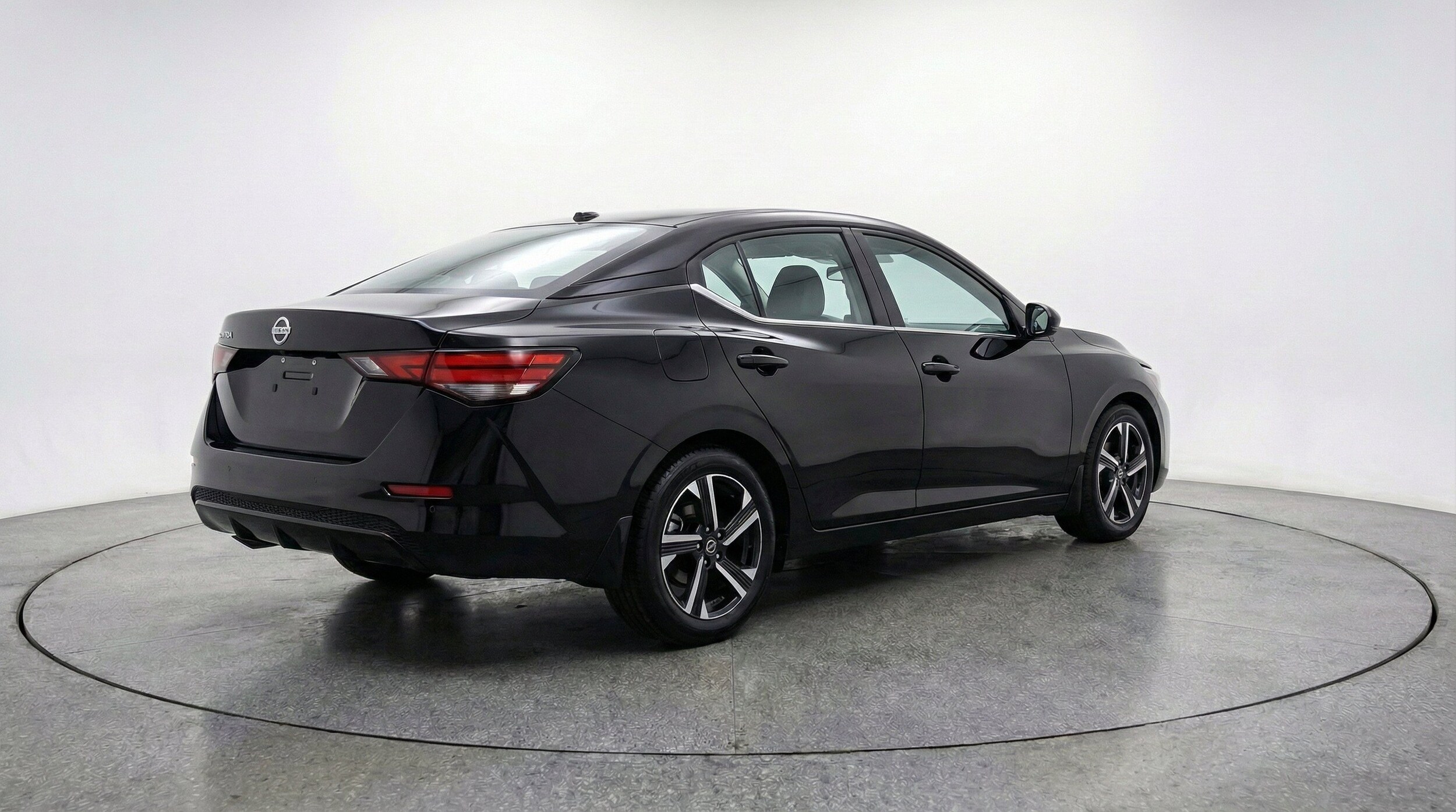 Thumbnail: 2025 Nissan Sentra - 9