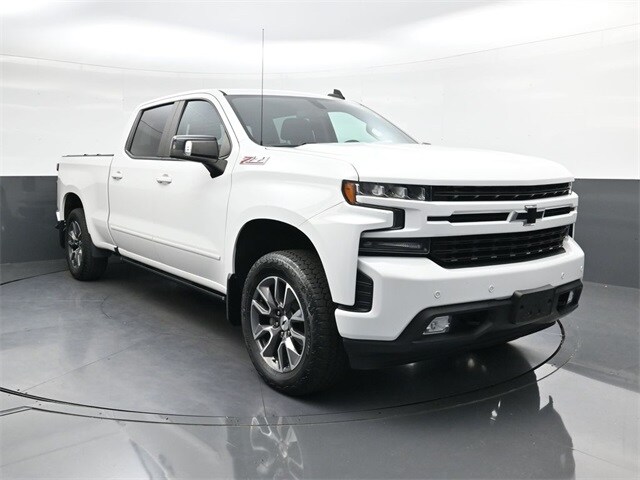 2021 Chevrolet Silverado 1500 RST photo 2