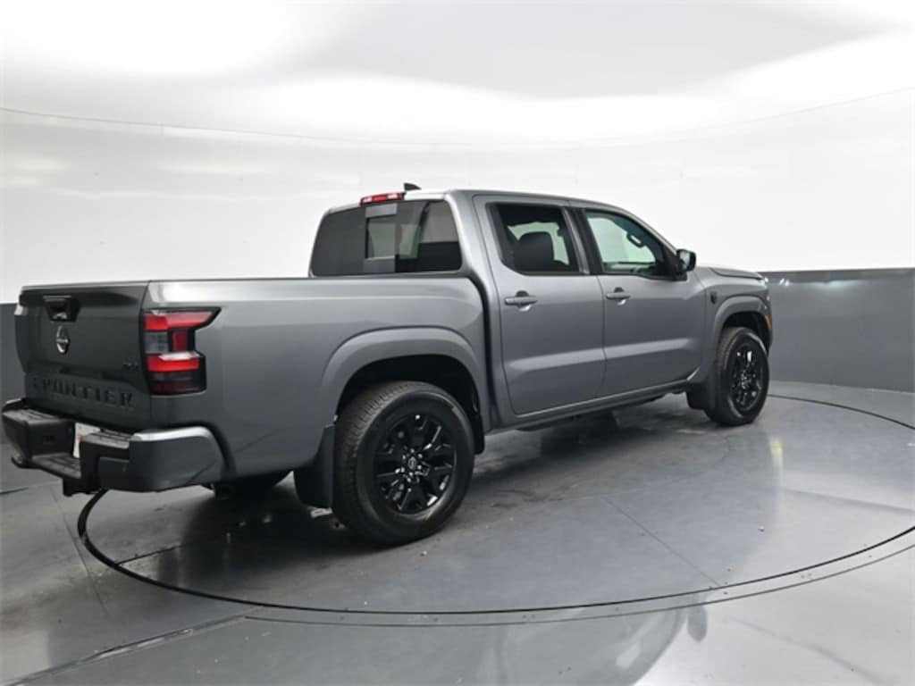 New 2026 Nissan Frontier SV Truck Crew Cab