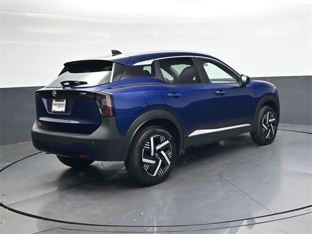 2026 Nissan Kicks SV photo 4