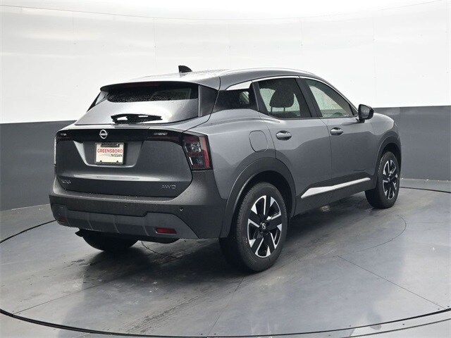 2026 Nissan Kicks SV photo 4