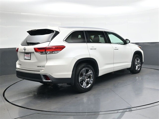 2018 Toyota Highlander Limited photo 4