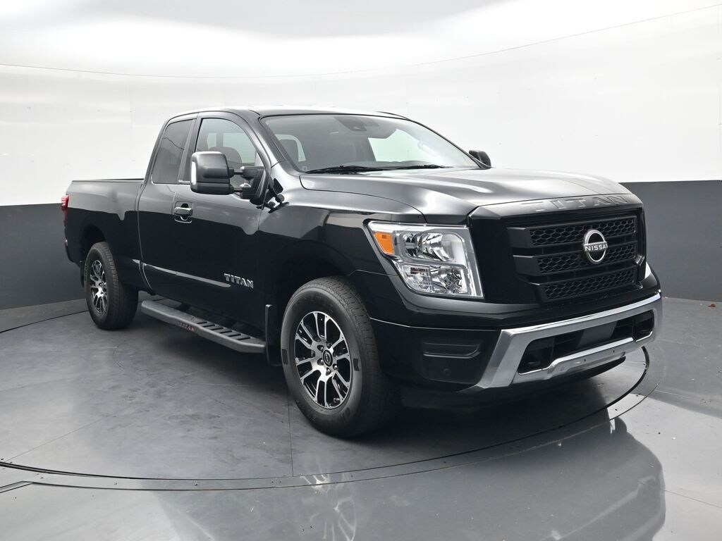 Used 2024 Nissan Titan SV Truck King Cab
