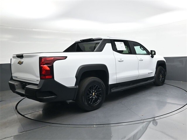 2024 Chevrolet Silverado EV Work Truck photo 2