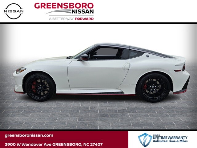 2025 Nissan Z Nismo photo 3