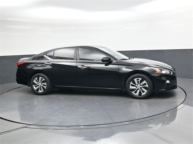 2020 Nissan Altima 2.5 S photo 3