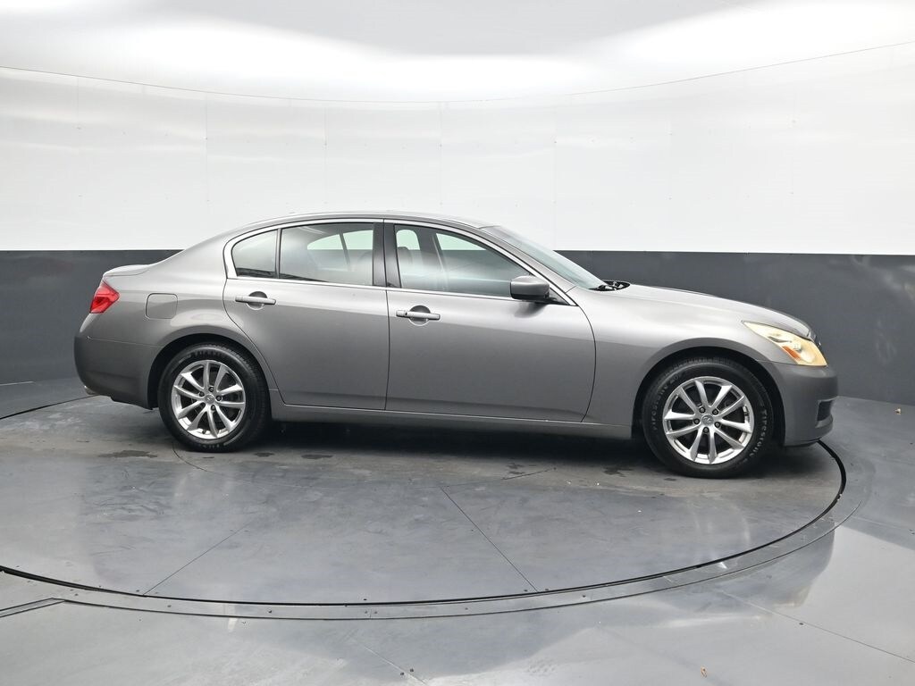 Used 2009 INFINITI G37x Base Sedan
