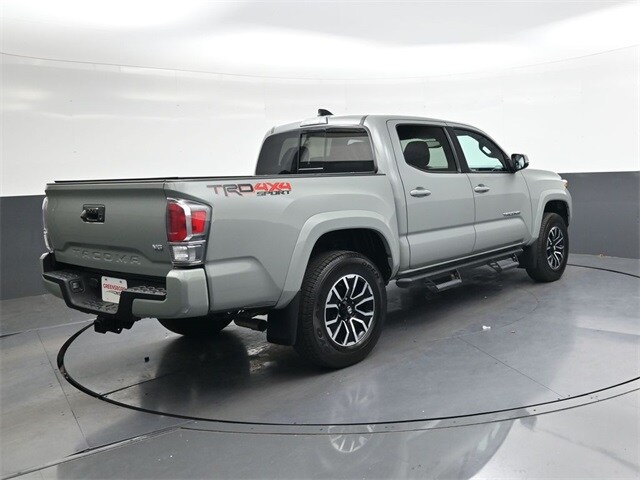 2022 Toyota Tacoma TRD Sport V6 photo 4