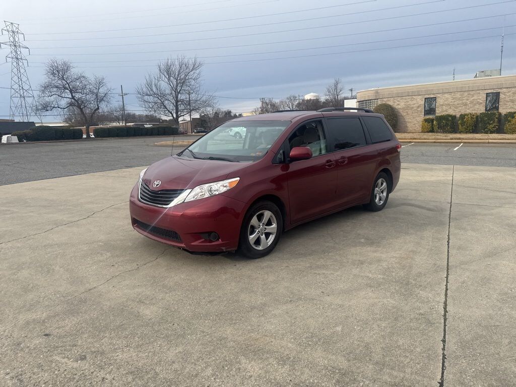 Used 2013 Toyota Sienna LE V6 8 Passenger Van