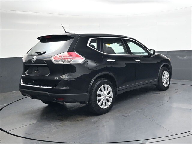 2015 Nissan Rogue S photo 4