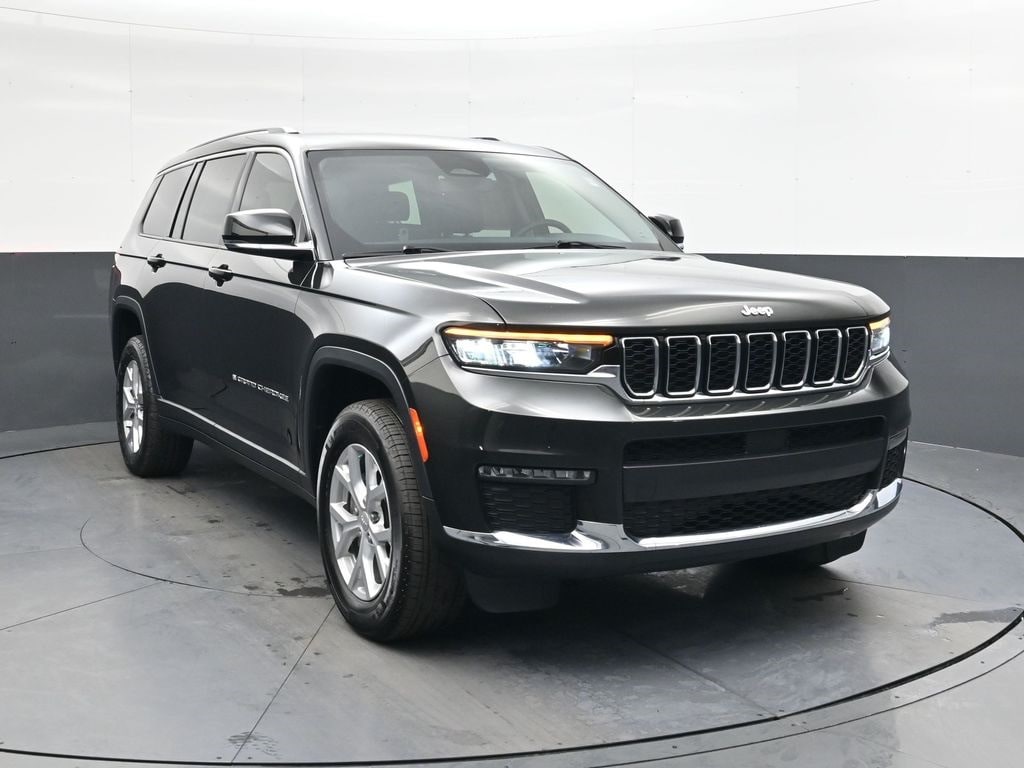 2023 Jeep Grand Cherokee L Limited's photo