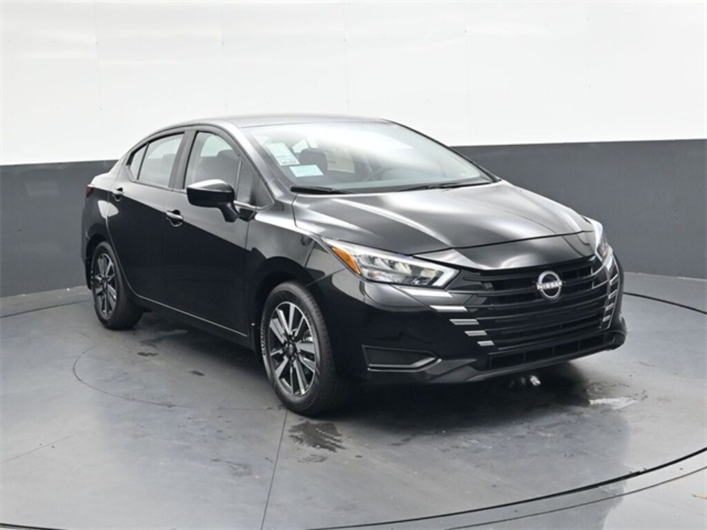 New 2025 Nissan Versa 1.6 SV Sedan