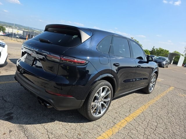 2019 Porsche Cayenne Base photo 4