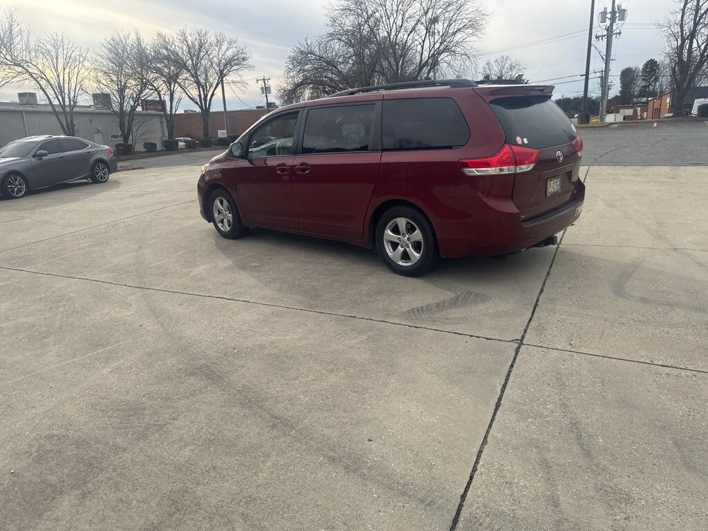 Used 2013 Toyota Sienna LE V6 8 Passenger Van