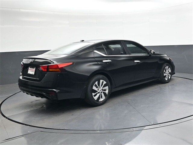2020 Nissan Altima 2.5 S photo 4