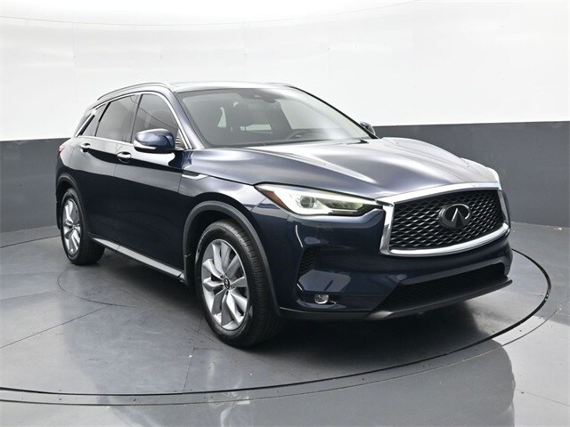 2021 Infiniti QX50 Luxe photo 2