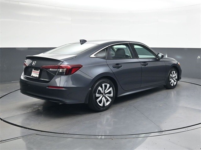 2025 Honda Civic LX photo 4