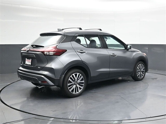 2021 Nissan Kicks SV photo 4
