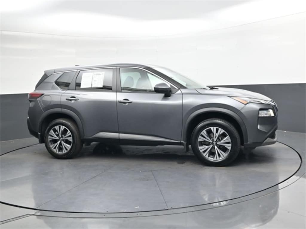 Used 2022 Nissan Rogue SV SUV