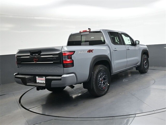 2025 Nissan Frontier PRO-4X photo 4