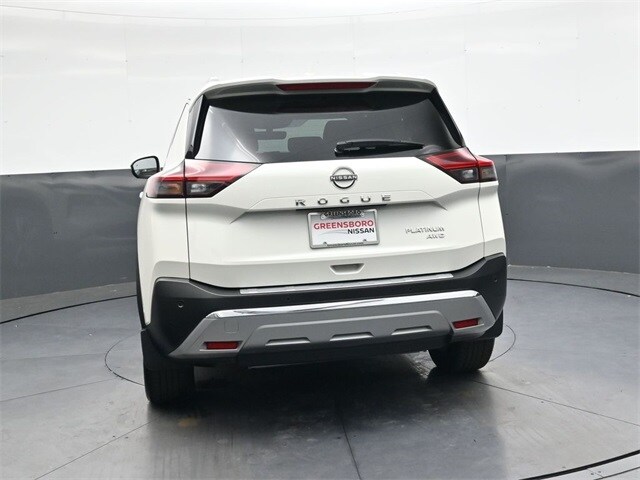 2023 Nissan Rogue Platinum photo 4