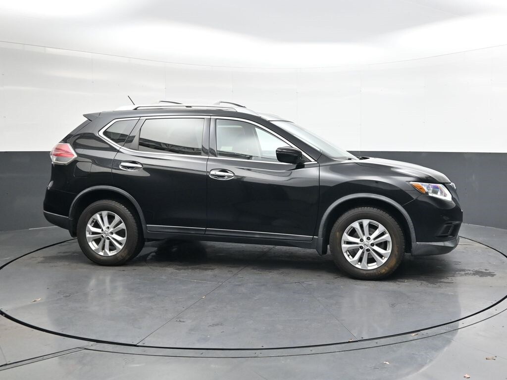 Used 2016 Nissan Rogue SUV