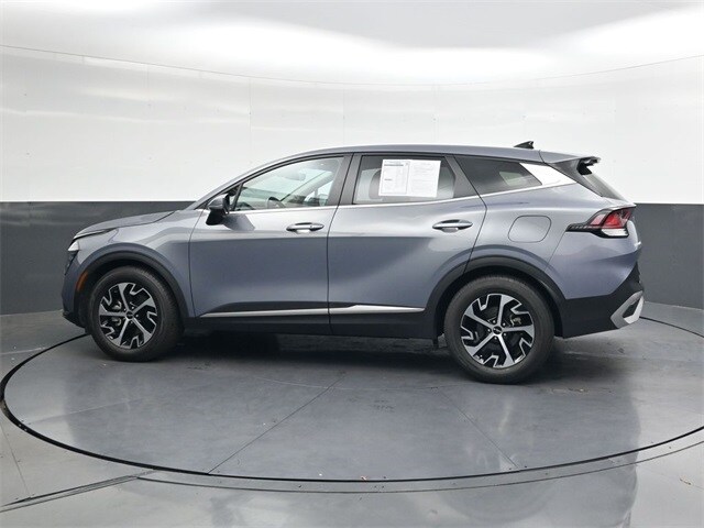 2024 Kia Sportage EX photo 3