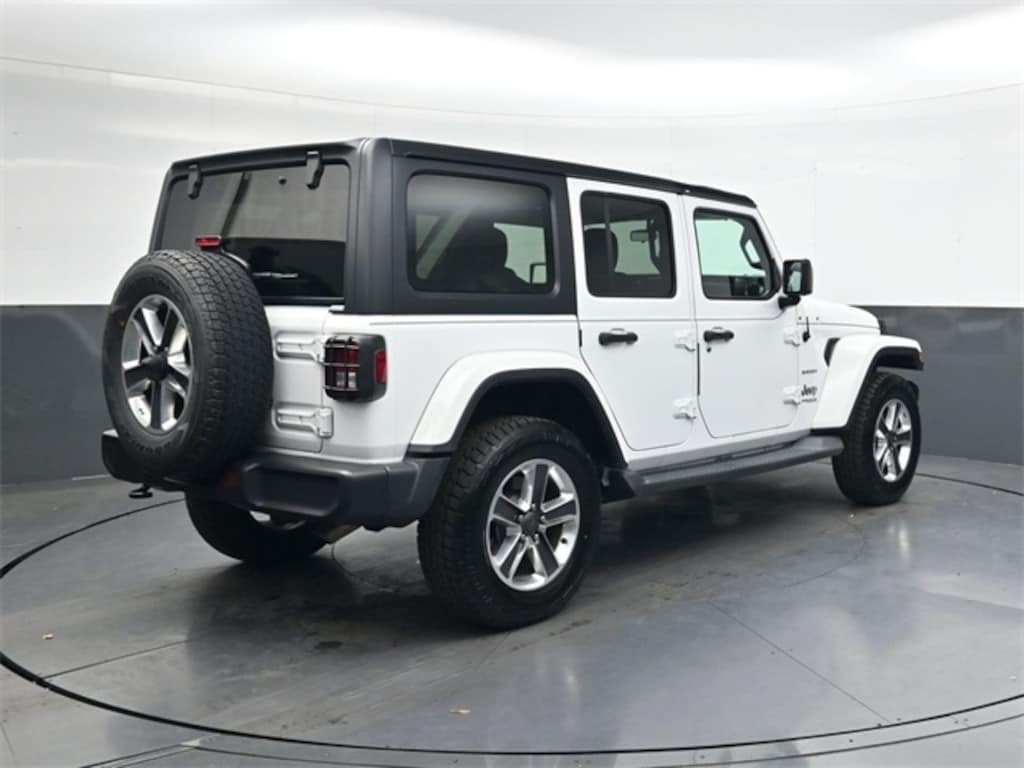 Used 2019 Jeep Wrangler Unlimited Sahara 4x4 SUV