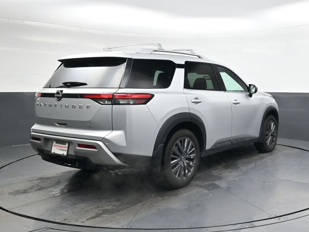 Used 2022 Nissan Pathfinder SL SUV
