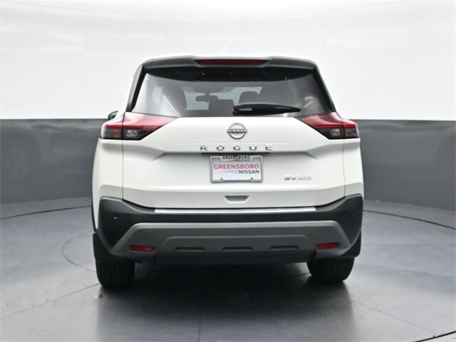 2023 Nissan Rogue SV photo 4