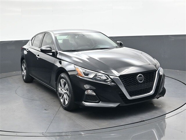 2020 Nissan Altima 2.5 S photo 2