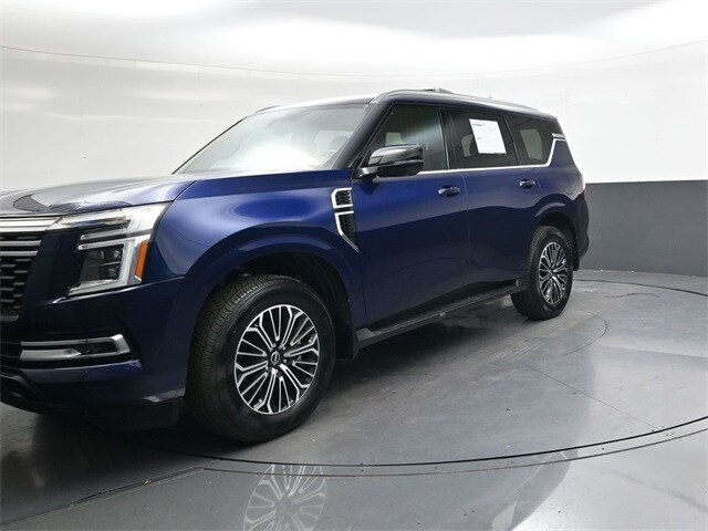 2025 Nissan Armada SL photo 3