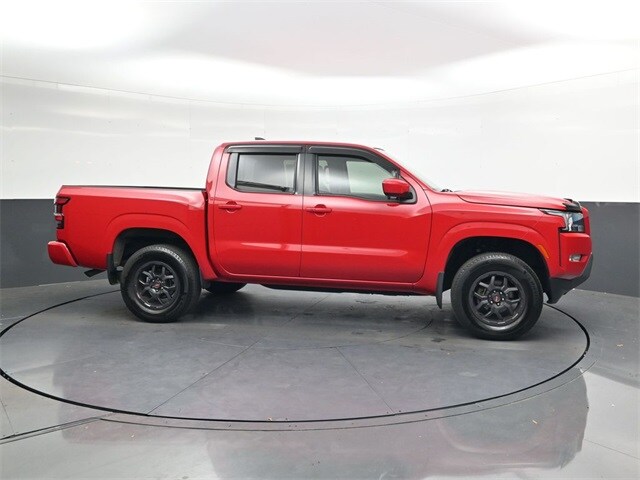 2023 Nissan Frontier SV photo 3