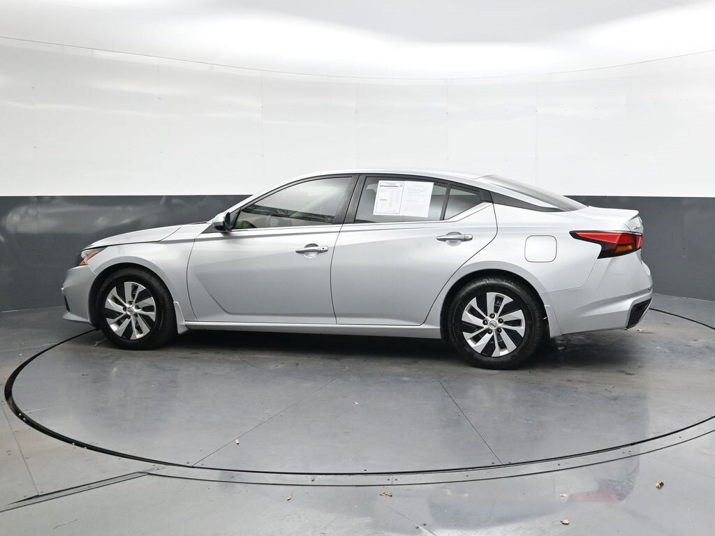 Used 2022 Nissan Altima 2.5 S Sedan
