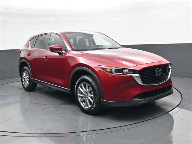2023 Mazda CX-5 2.5 S Preferred photo 2