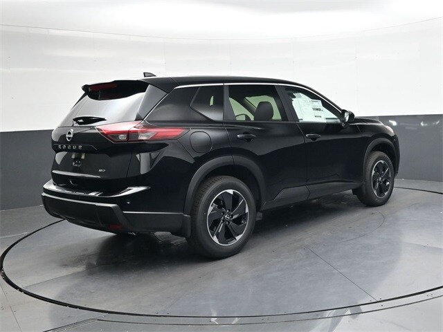 2026 Nissan Rogue SV photo 4