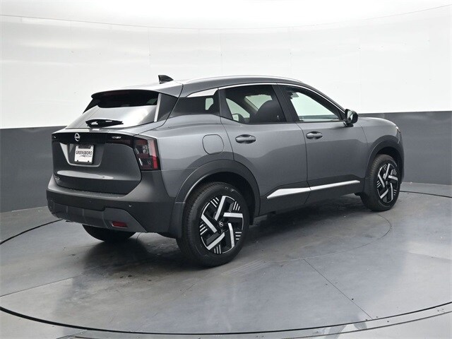 2026 Nissan Kicks SV photo 4