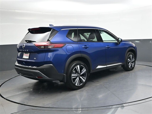 2022 Nissan Rogue SL photo 4