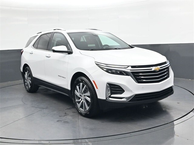 2022 Chevrolet Equinox Premier photo 2