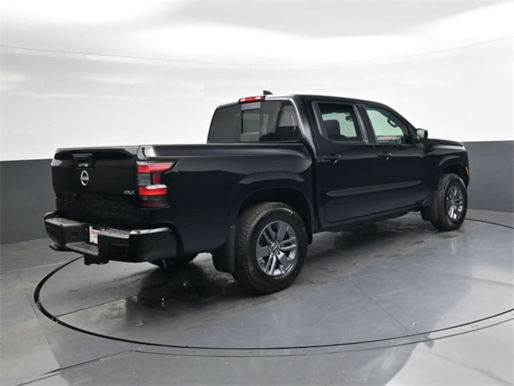 New 2026 Nissan Frontier SV Truck Crew Cab
