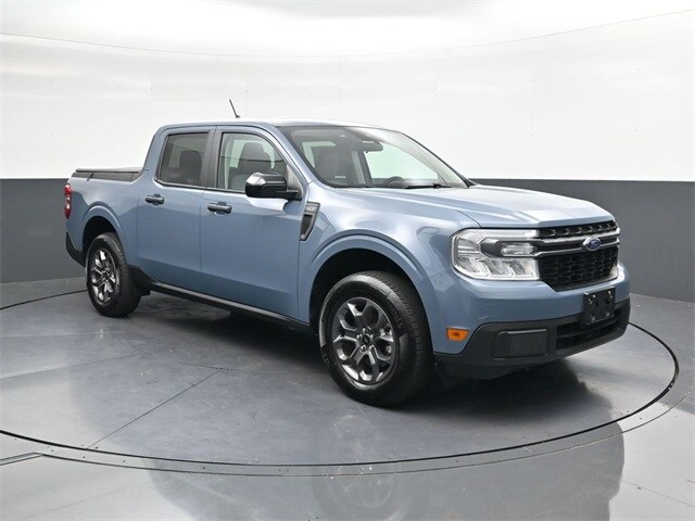 2024 Ford Maverick XLT photo 2