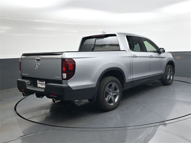 2023 Honda Ridgeline RTL photo 2